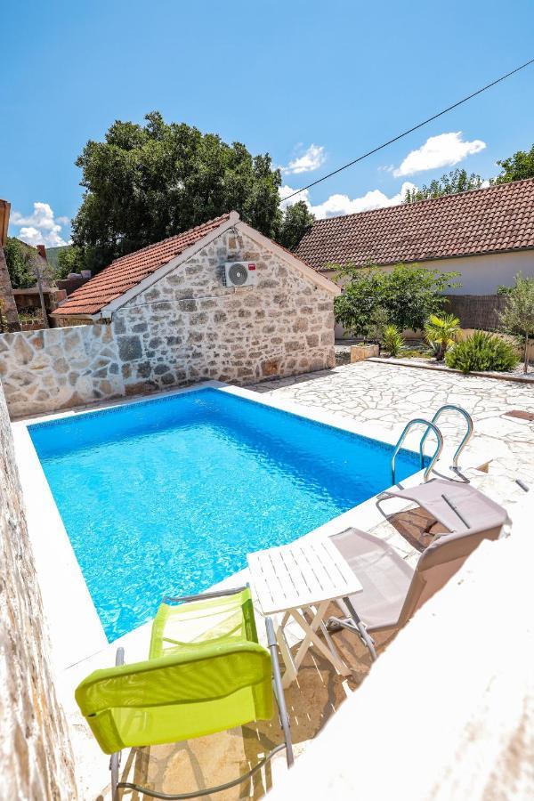 Holiday House Manuela Kruševo Dış mekan fotoğraf