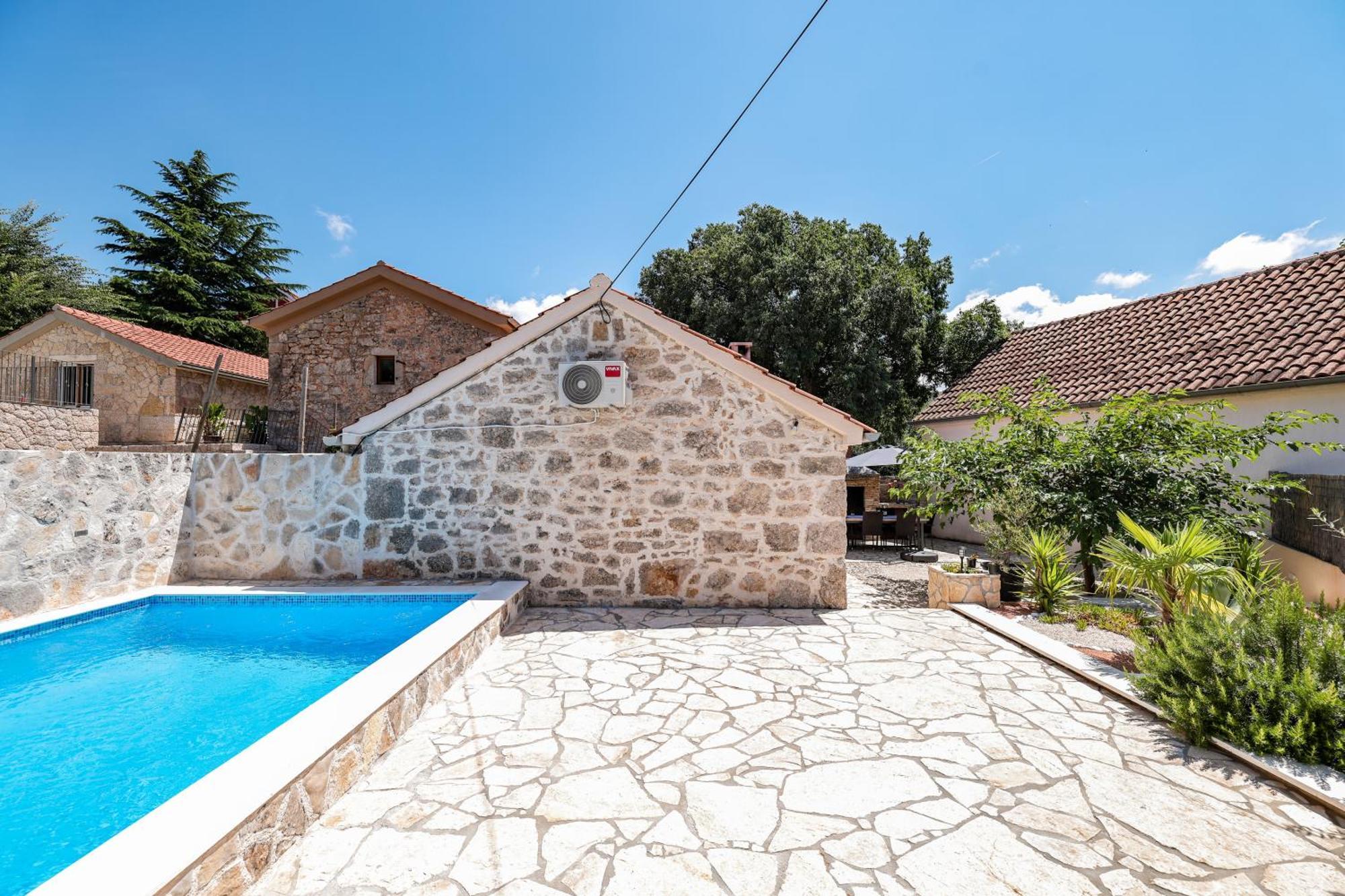Holiday House Manuela Kruševo Dış mekan fotoğraf